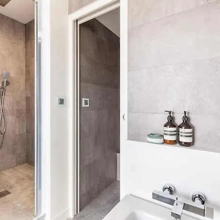 Luxury Eiffel Tower View - 16 Apartment *